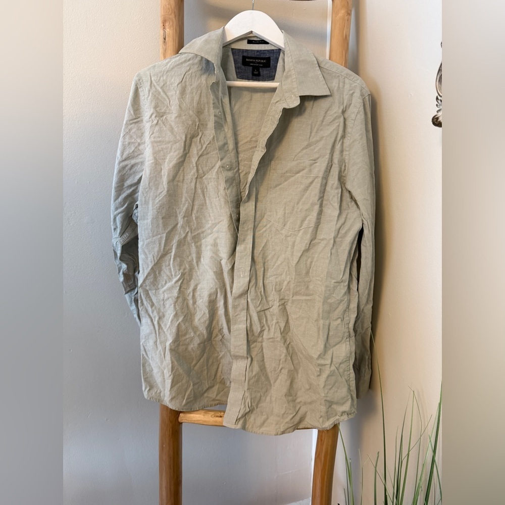 BANANA REPUBLIC Men's Sage Green Casual Button Down Large Slim Fit NWOT